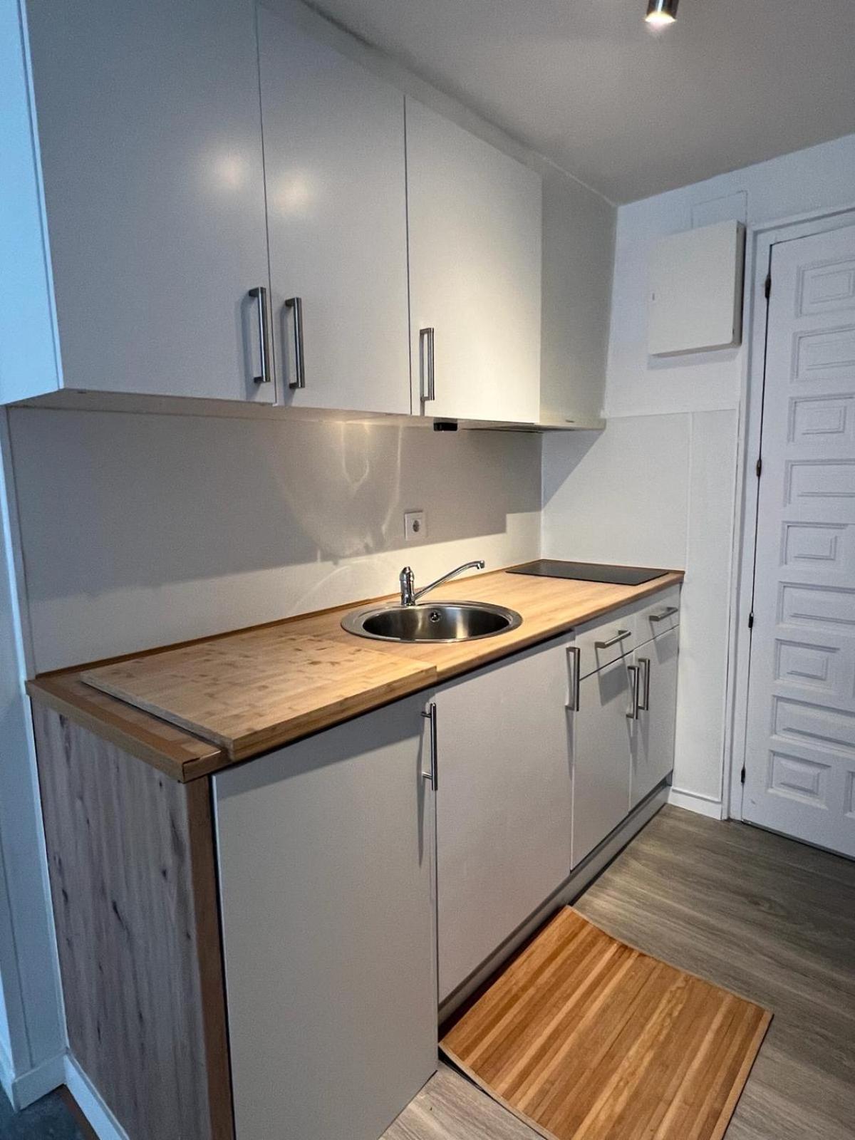 Apartamiento Vista Al Mar - Holiday Center En โรเซส ภายนอก รูปภาพ