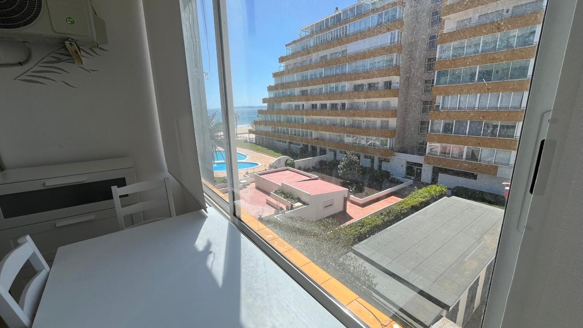 Apartamiento Vista Al Mar - Holiday Center En โรเซส ภายนอก รูปภาพ